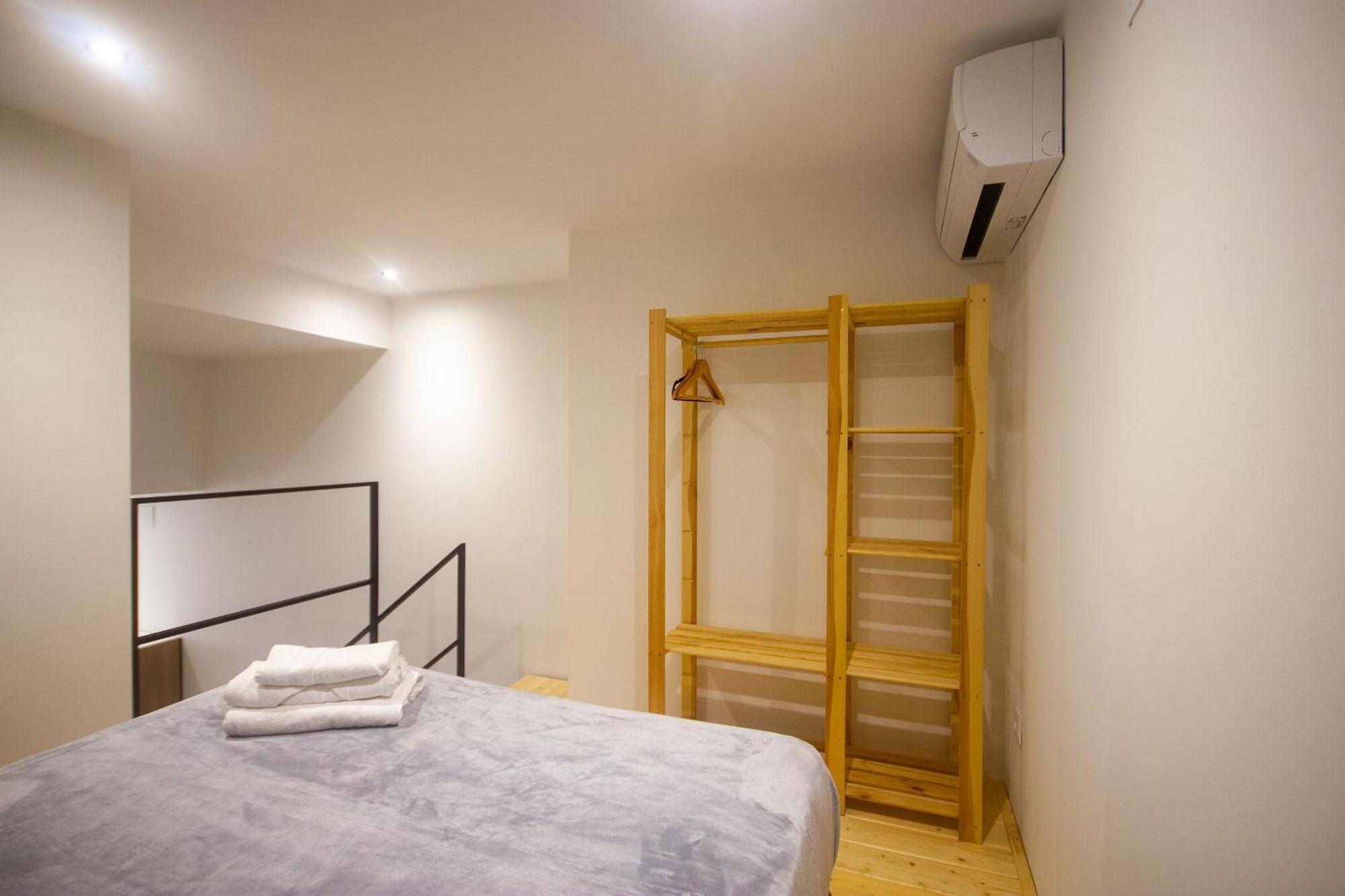 Portobeach Valencia Suites Exteriör bild