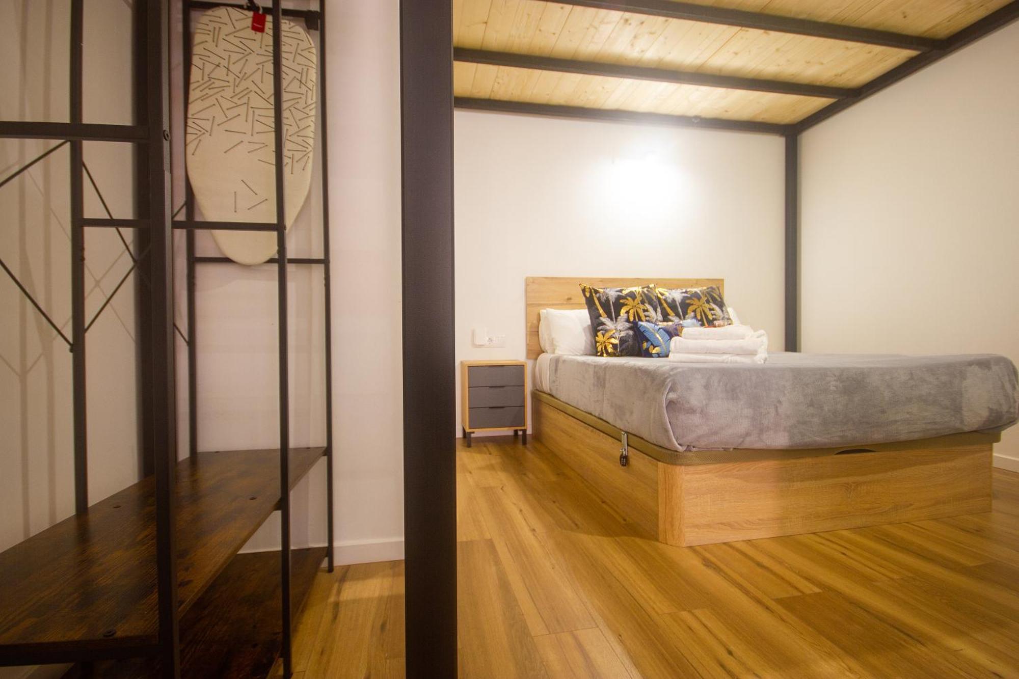 Portobeach Valencia Suites Exteriör bild